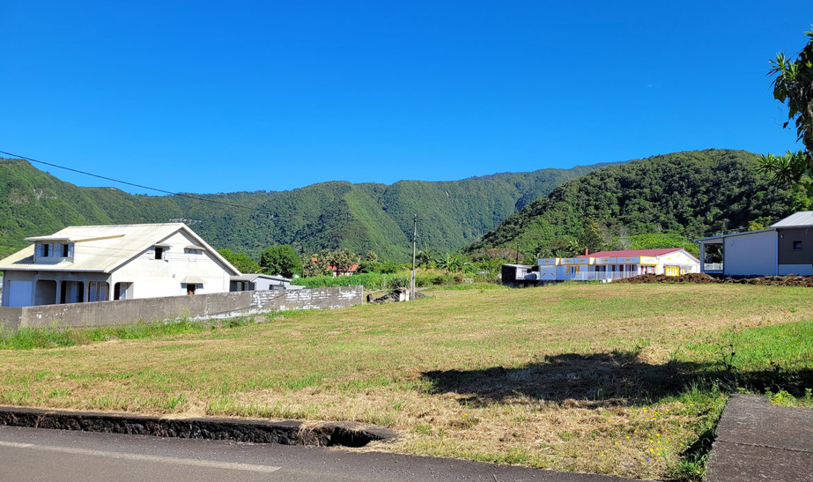 Terrain Constructible de 566 m² en Vente sur la Plaine des Grègues